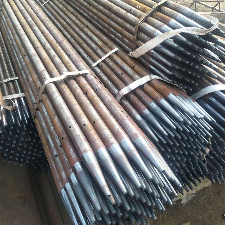 临夏诺德金属结构1300吨注浆管发往云南昆明 助力西南基建